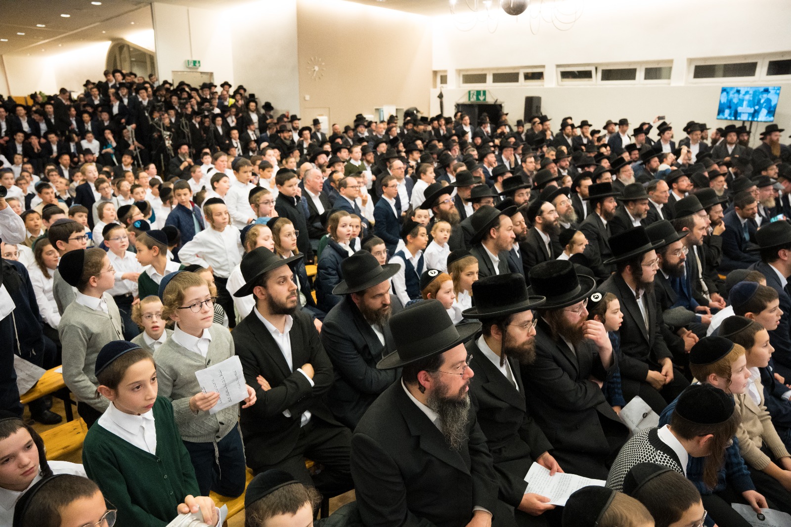 Zurich Hosts Gedolei Eretz Yisroel in Support of Keren Olam HaTorah