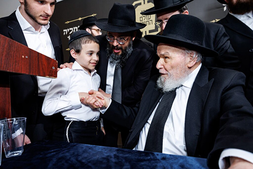 Historic Maamad in Passaic, New Jersey for Keren Olam Hatorah